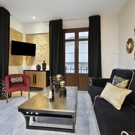 Suites Gran Via Capilla Real Γρανάδα Εξωτερικό φωτογραφία